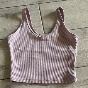 Hollister Ribbed V-Neck Crop Tank in Mauve